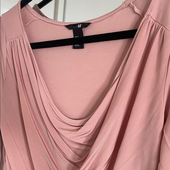 H&M Soft Pink Draped Blouse - Picture 8 of 9